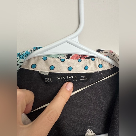 Zara floral and polka dot long sleeve blouse button down shirt - Picture 3 of 5